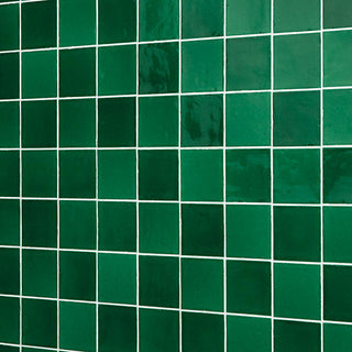 Emerald Green - 4x4 Contempee Handcrafted Solid-Color Glossy Undulated Ceramic Tile
