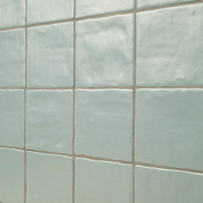 4x4 Zest Solid-Color Satin Wavy Ceramic Tile Light Blue