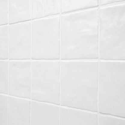 4x4 Zest Solid-Color Satin Wavy Ceramic Tile White