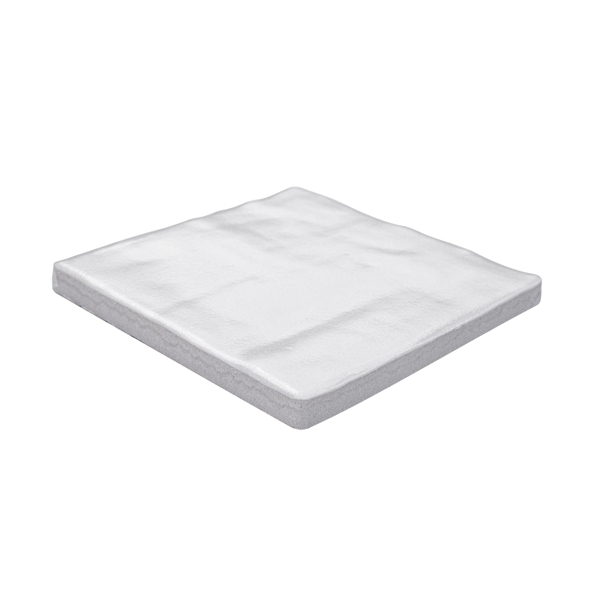 4x4 Zest Solid-Color Satin Wavy Ceramic Tile White