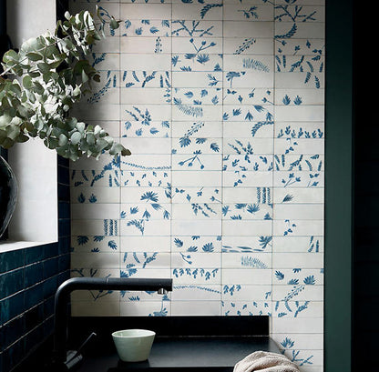 2x6 Rice Leaf  Patterned Mixed-Color Glossy Smooth Porcelain Tile Dusty White