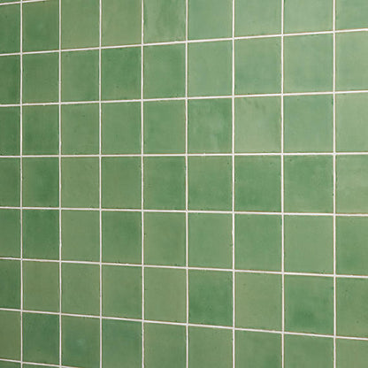 4x4 Contempee  Handcrafted Solid-Color Glossy Undulated Ceramic Tile Light Green